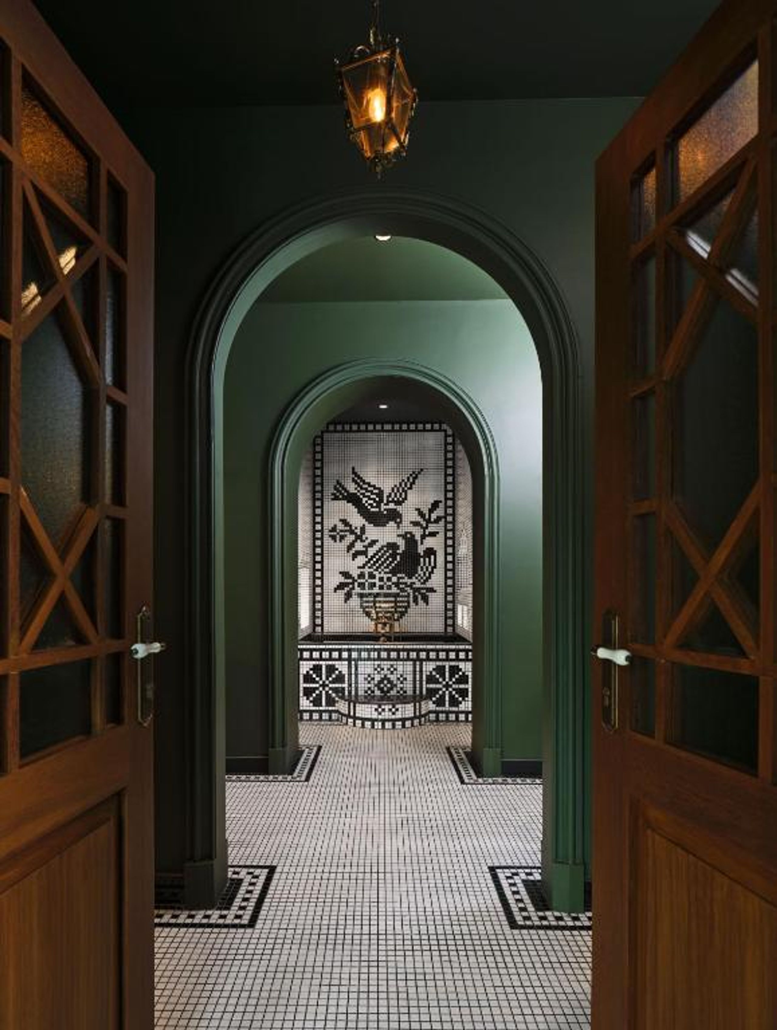 Maison Mystique
