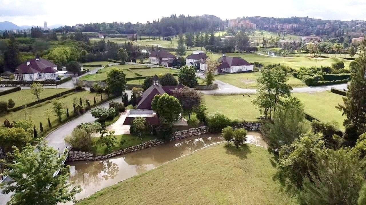 Grand Marnez