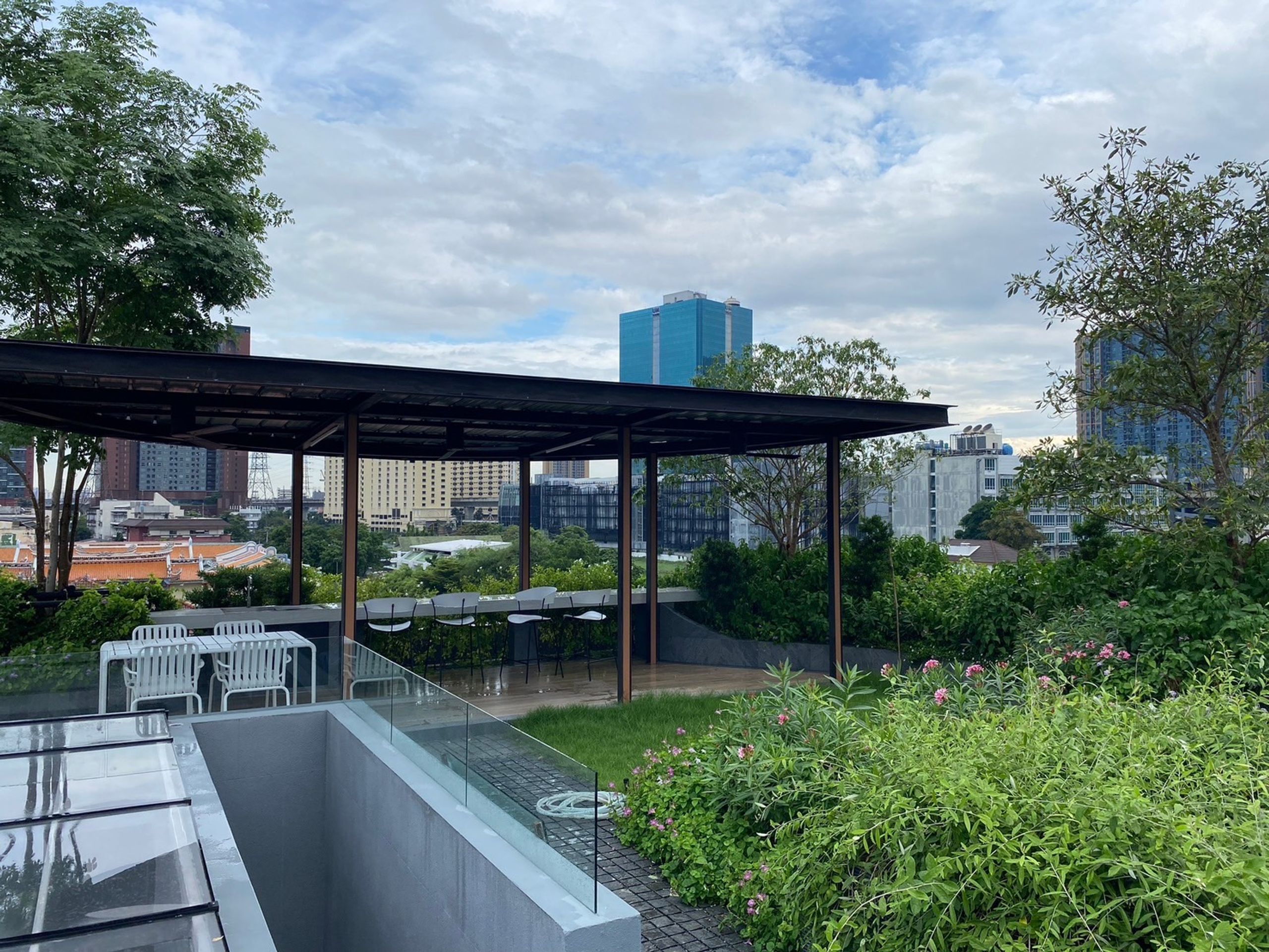 Phandin Pheunfa House