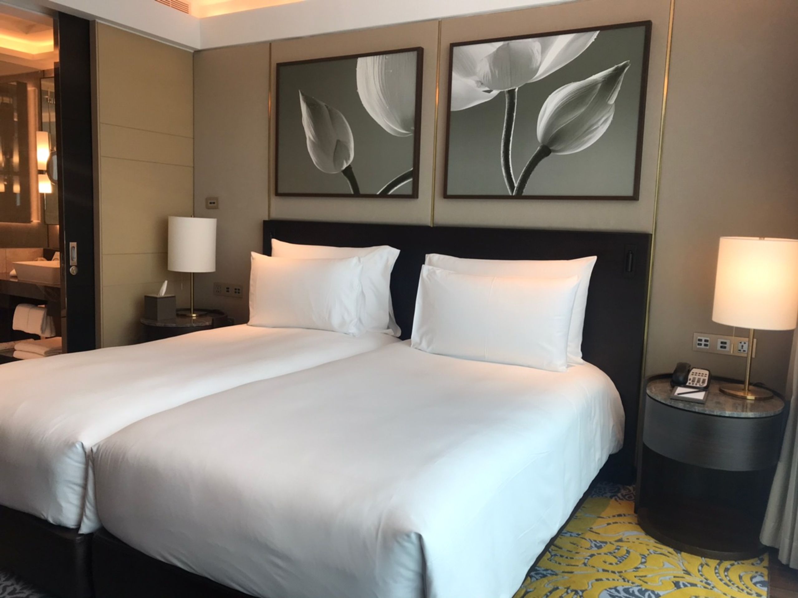 Siam Kempinski Hotel