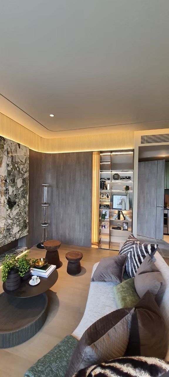 KALM Penthouse Ari