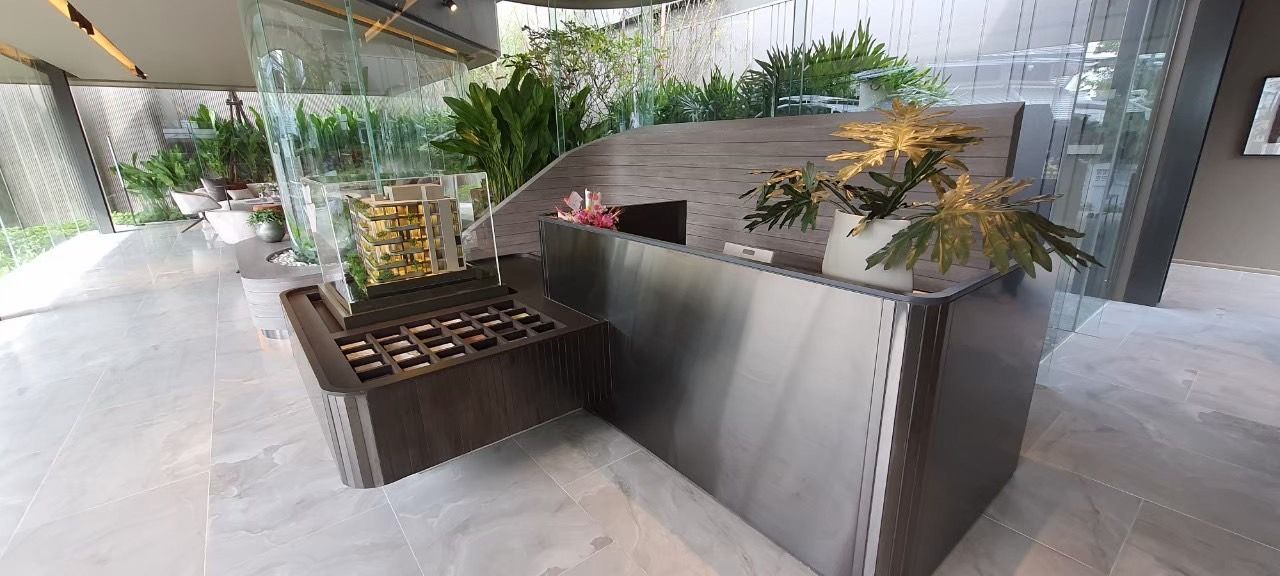 KALM Penthouse Ari