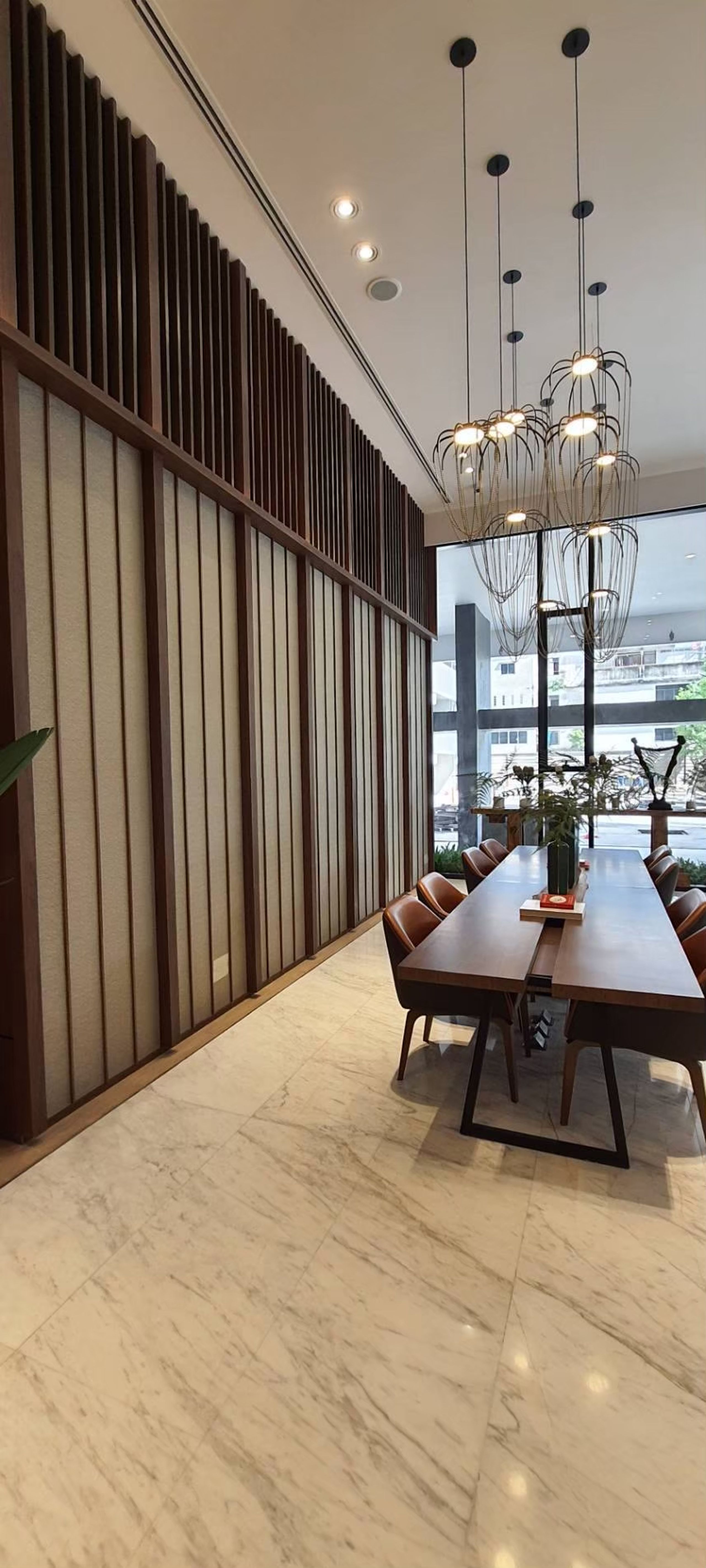 OKA HOUS