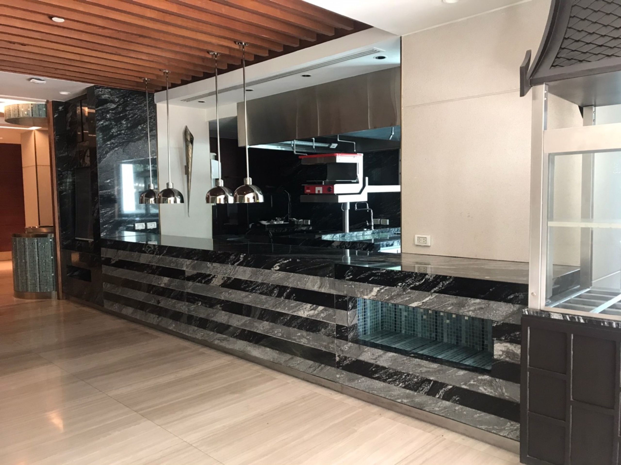 Siam Kempinski Hotel