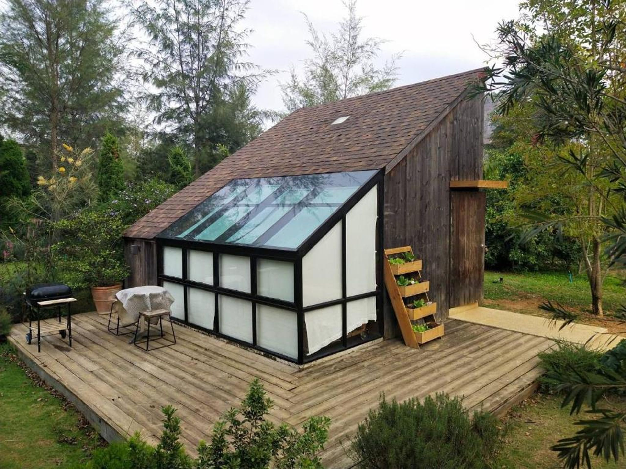 The Birder's Lodge