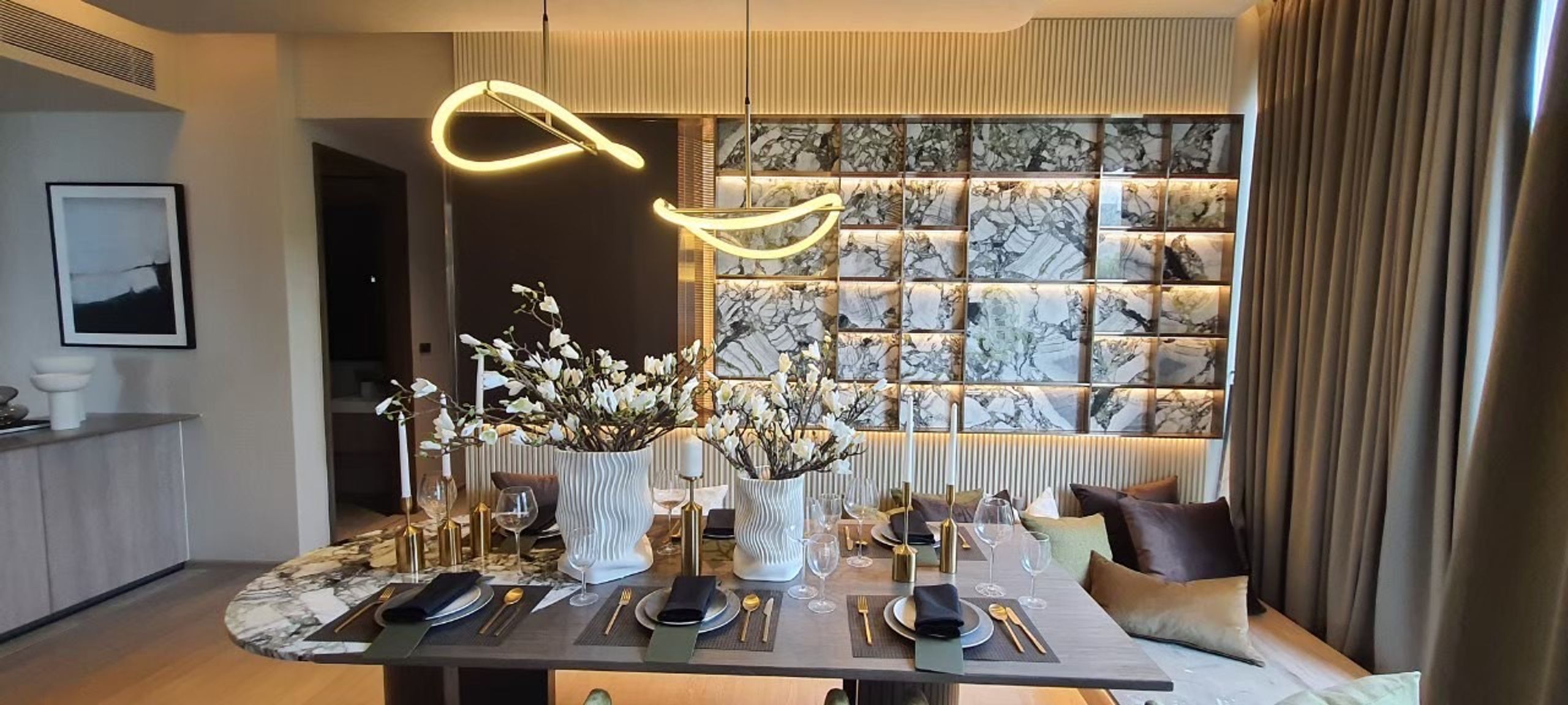 KALM Penthouse Ari