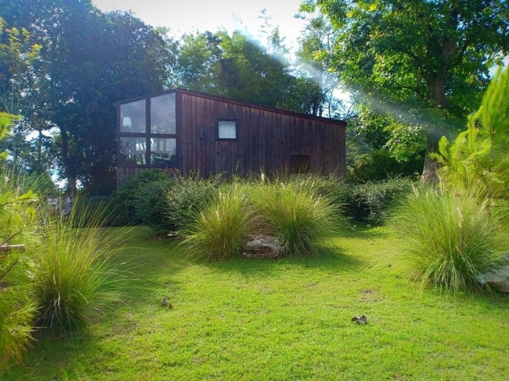The Birder's Lodge