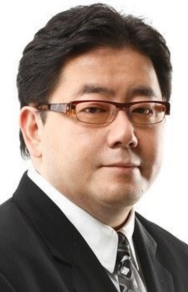 Yasushi Akimoto