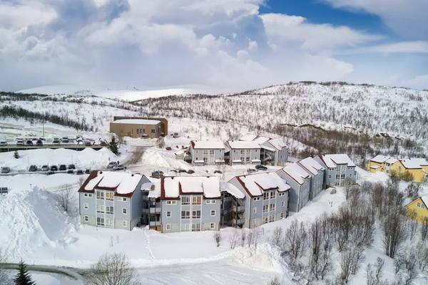 boliger i Tromsø i snø