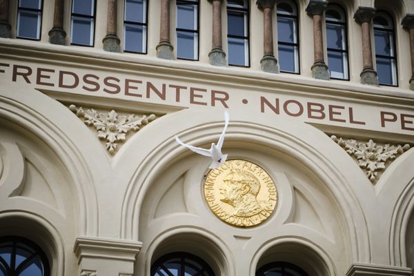 detalj av fasade på bygget til Nobels Fredssenter