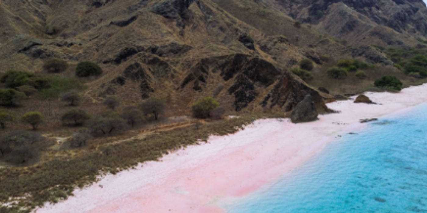 Pink Sands and Hidden Islands — A Sailing Escape in Flores