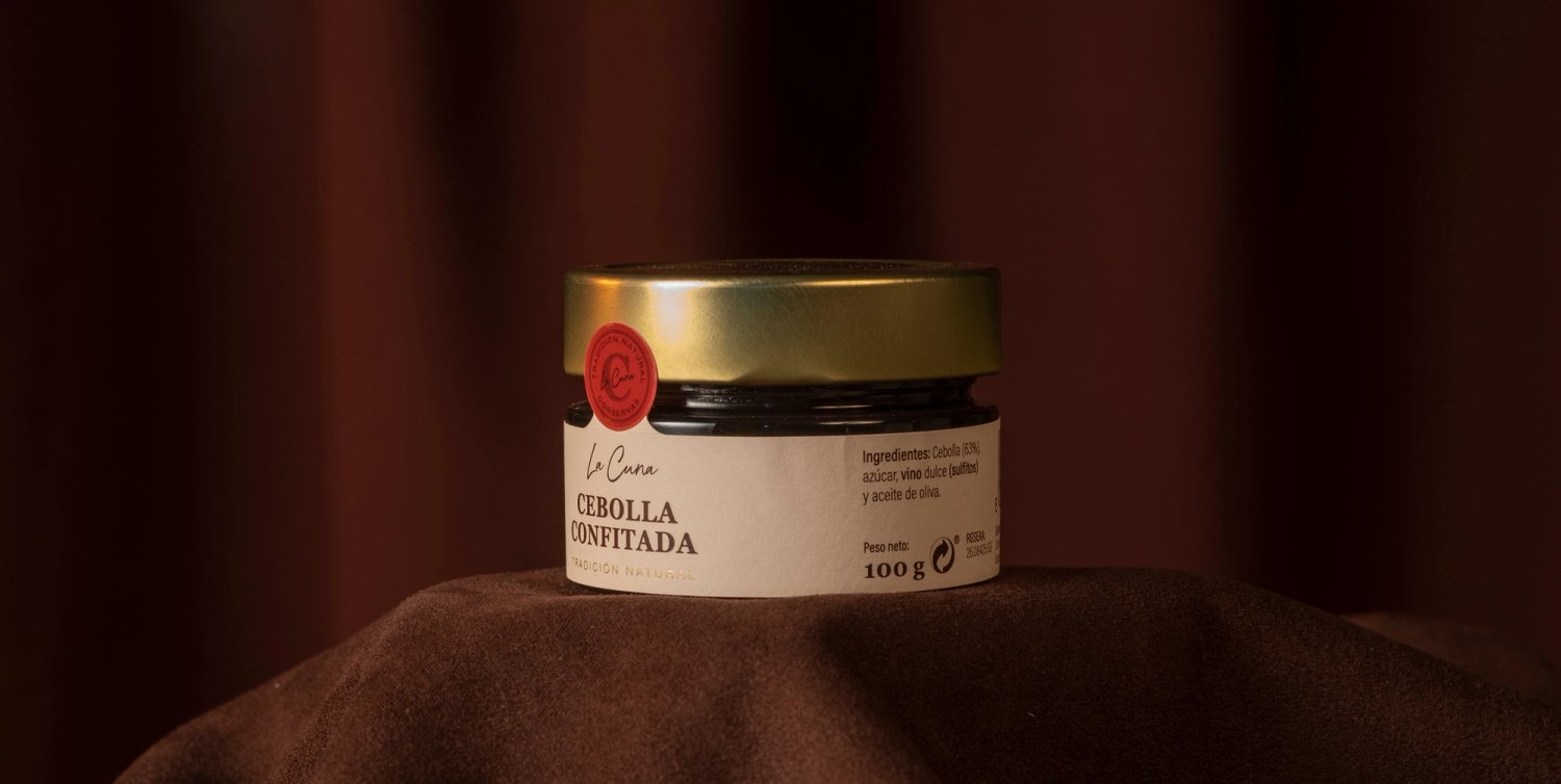 2021_JMF7298_4976x2500px