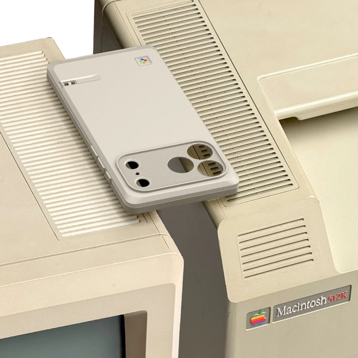 Spigen maska