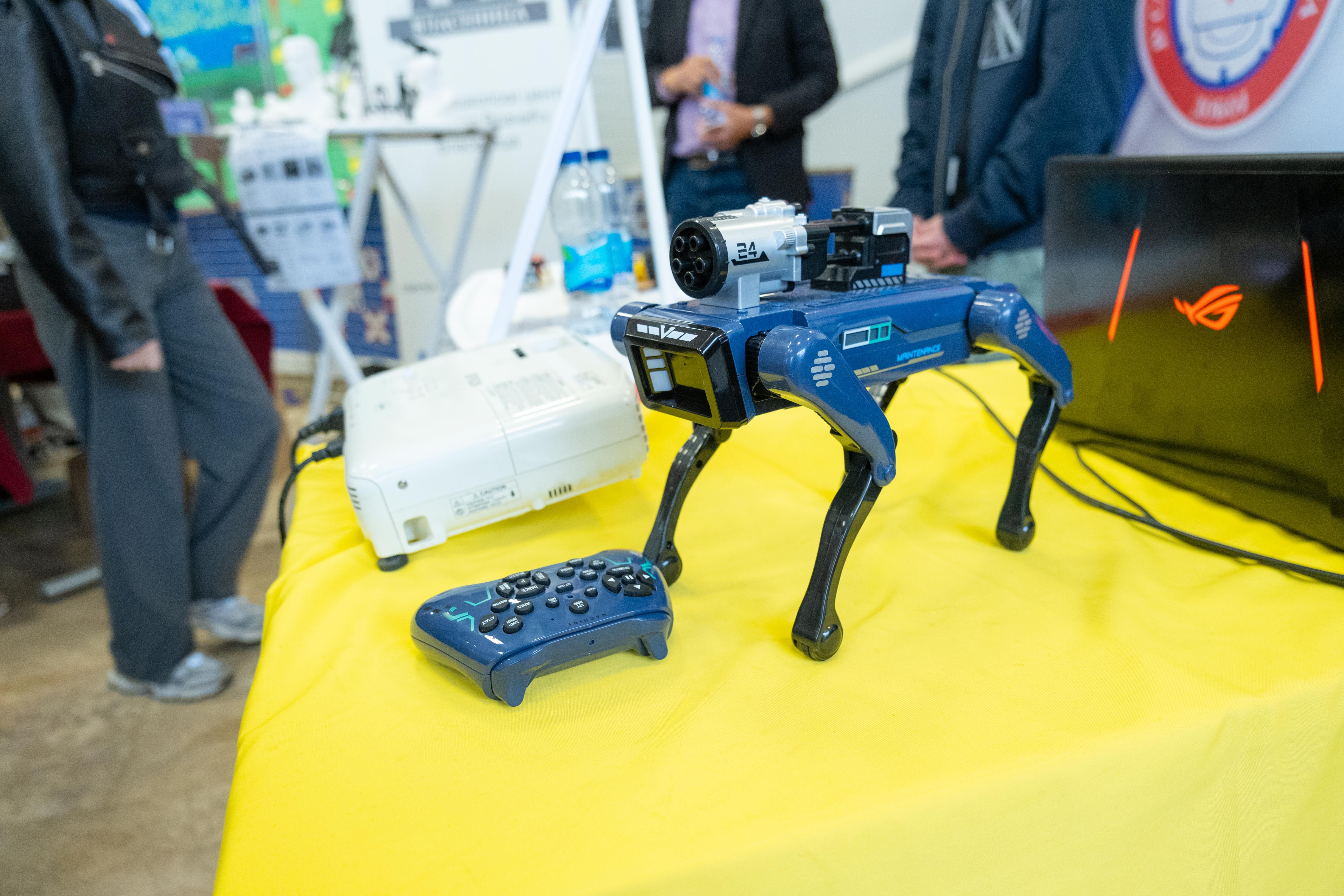 Robot pas Inost mladih 2026