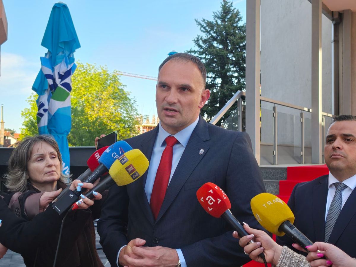 Simo Salapura Zrenjanin