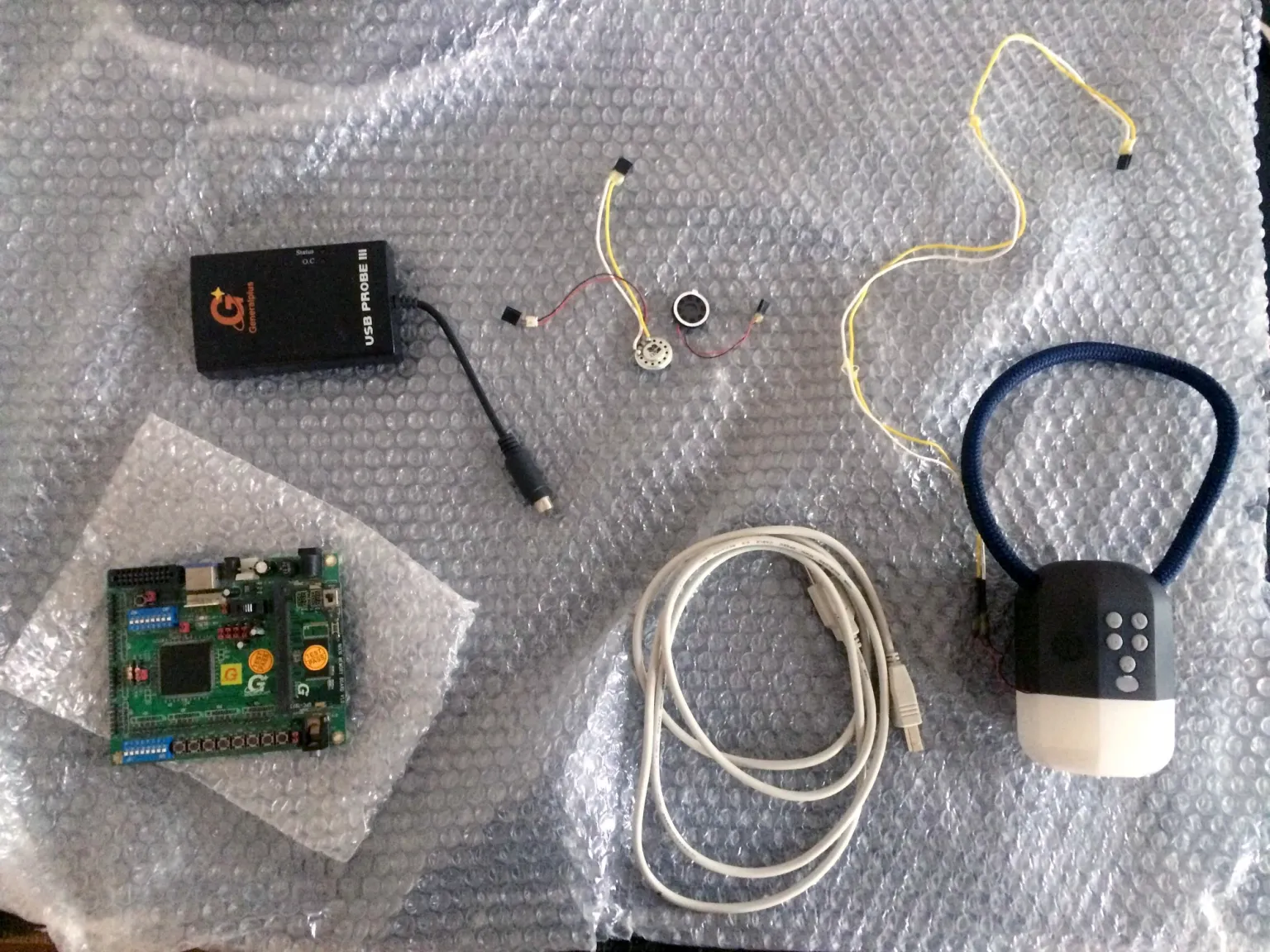 Hands on with the speaker