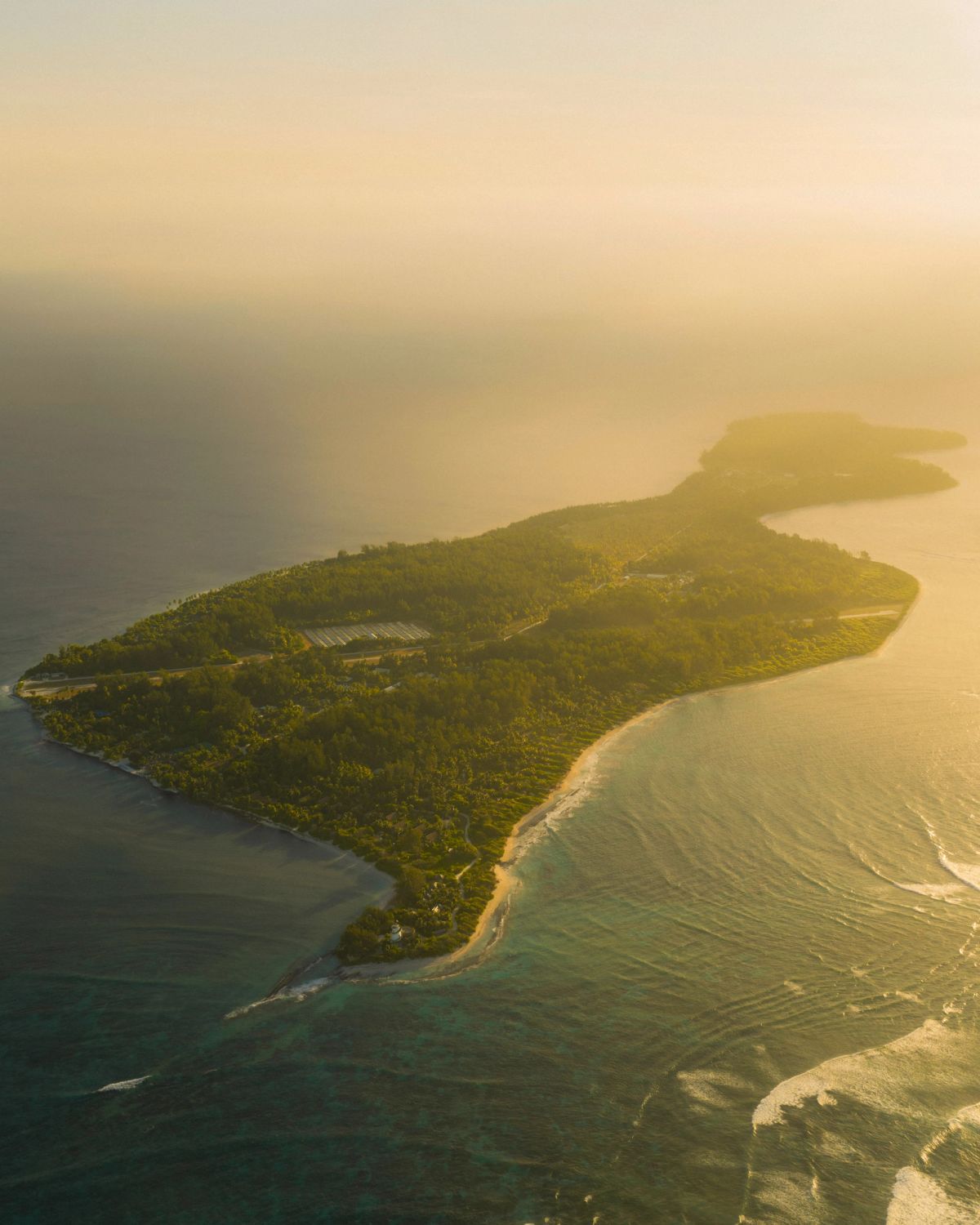 Four Seasons Desroches Island 