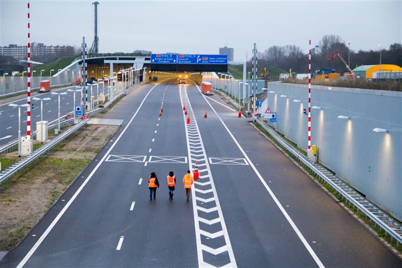 Tunnel - weg