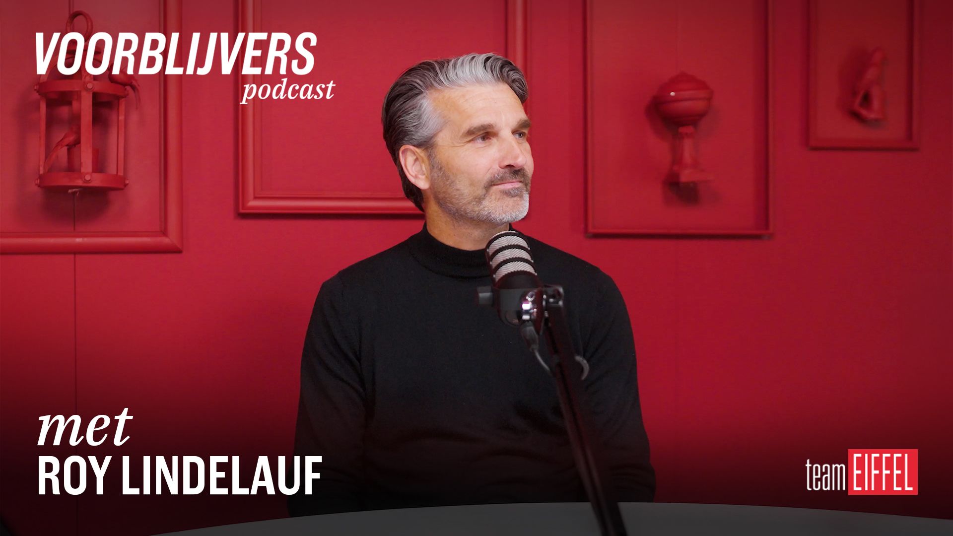 Roy Lindelauf tijdens de podcastuitzending van de podcast Voorblijvers