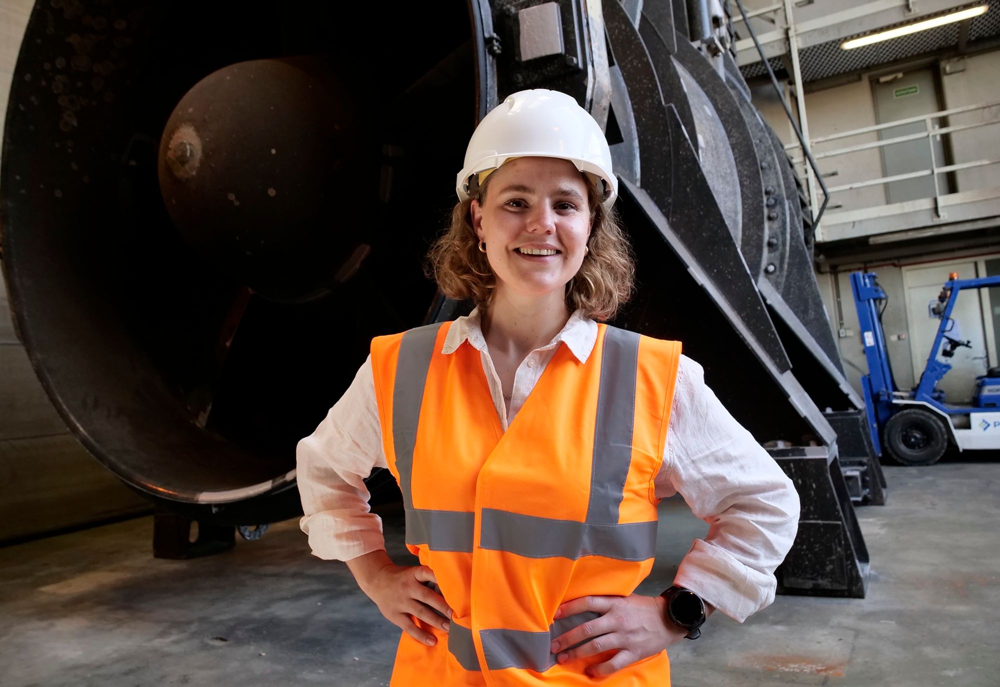 Programmasecretaris Catja Roggema op projectlocatie