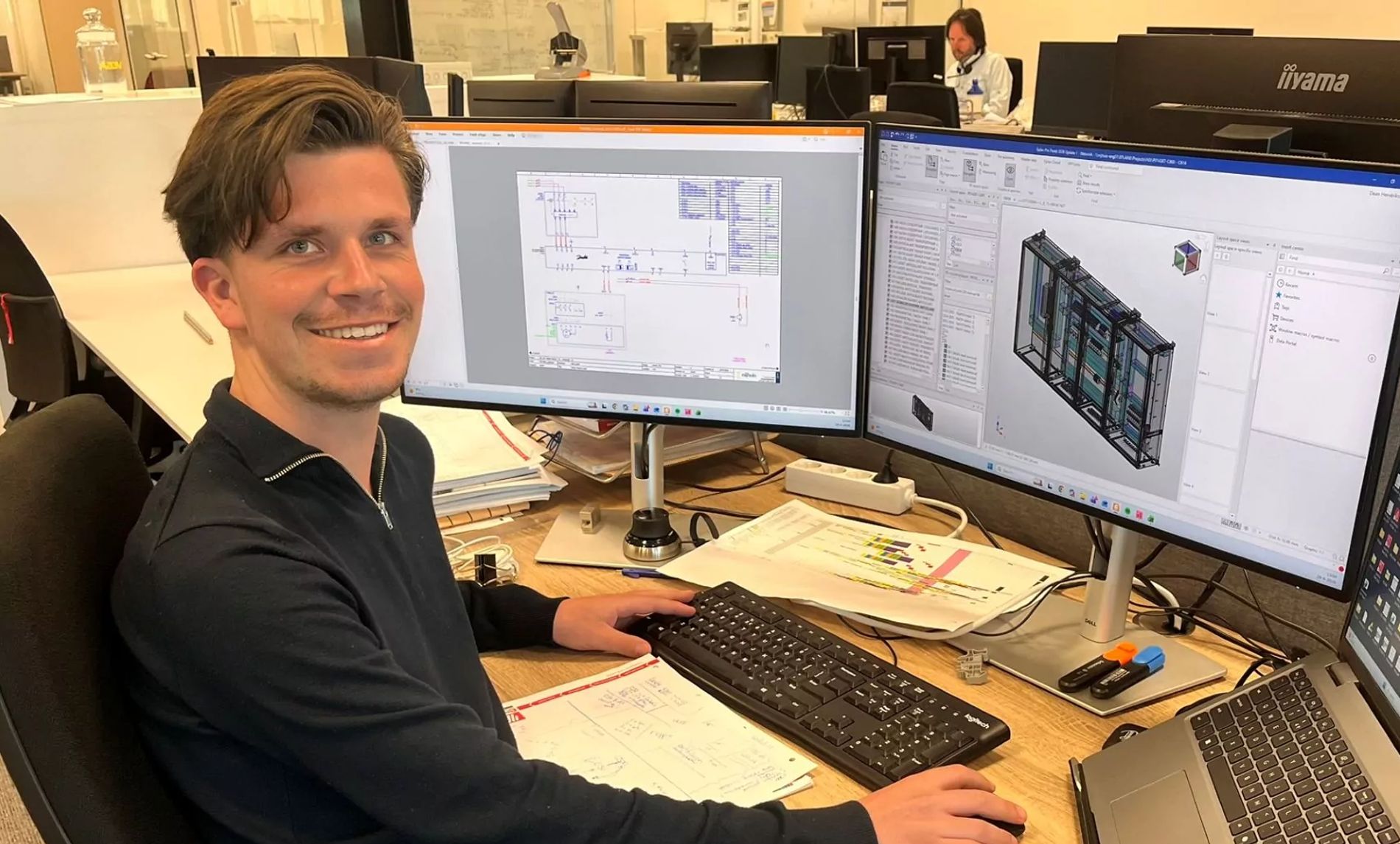 Daan Hendriksen achter zijn computer