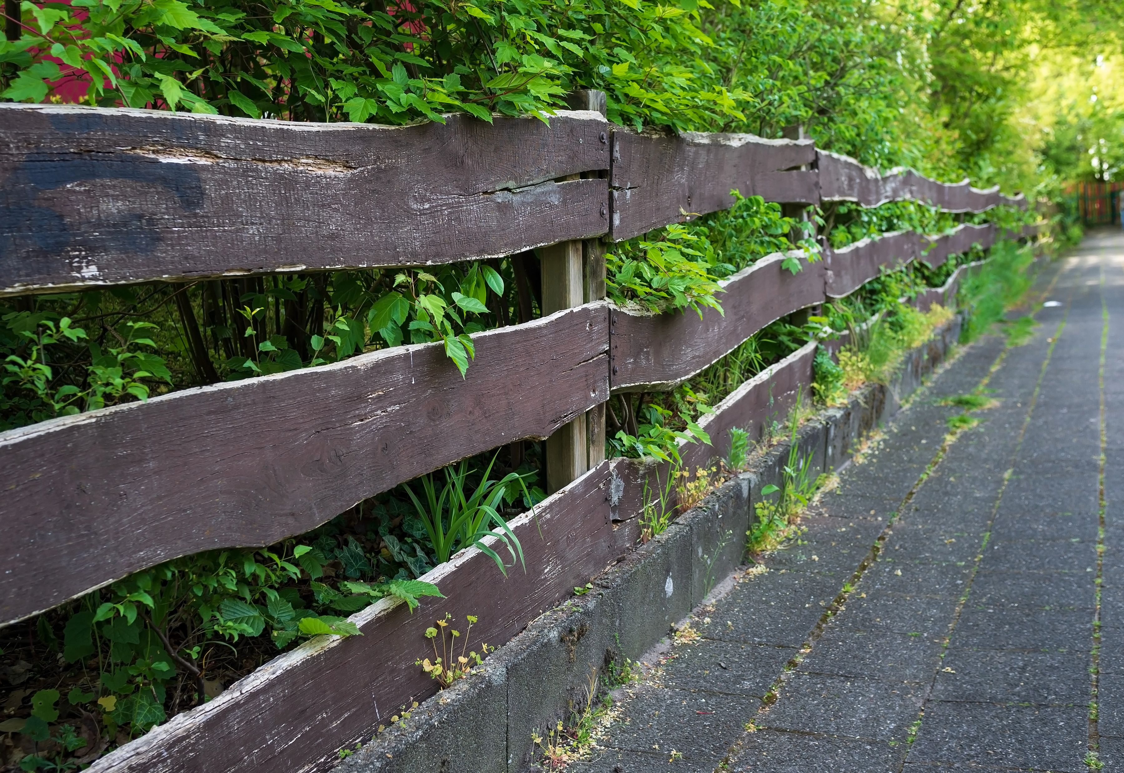 Improper land use, fence on the street