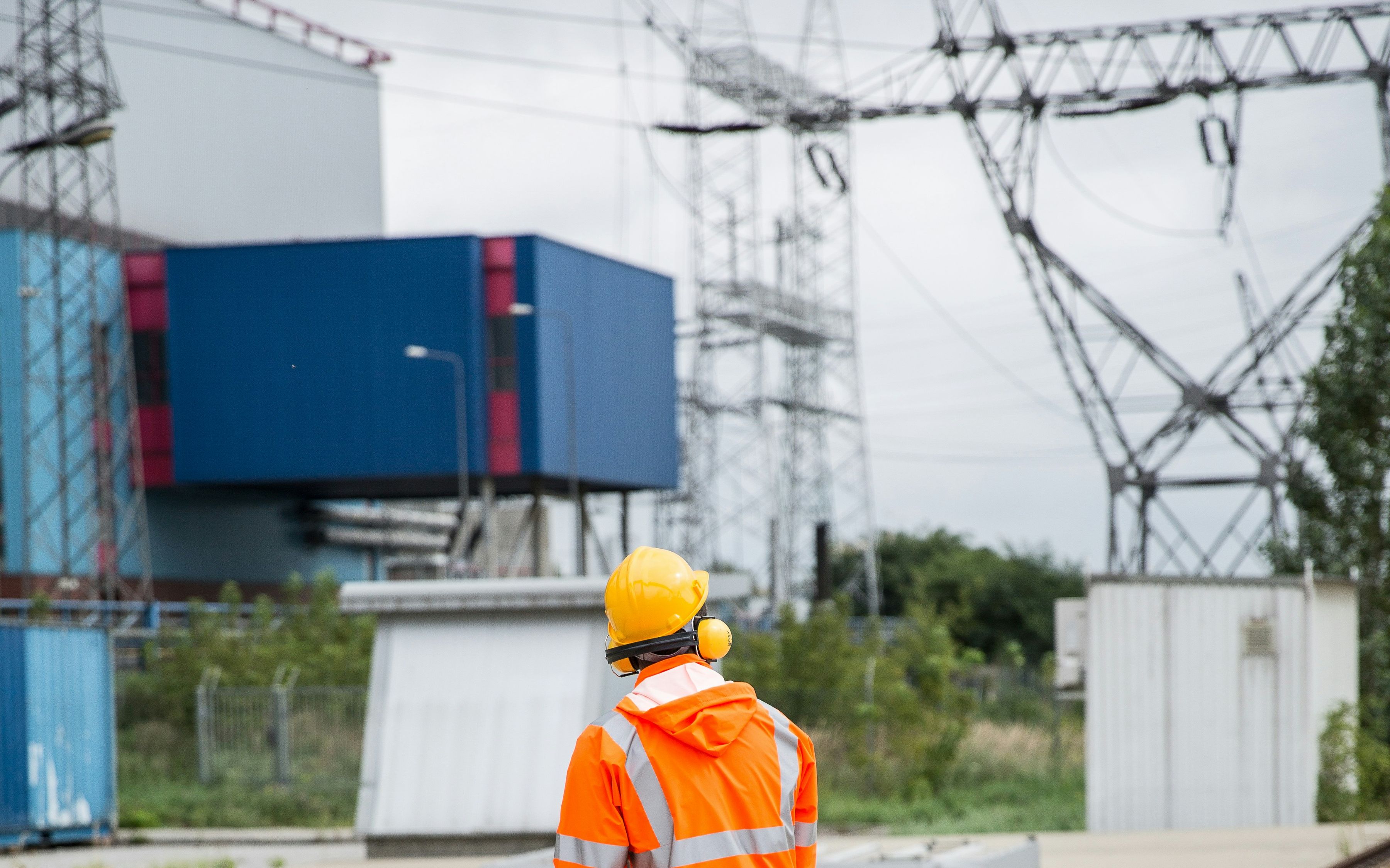 Technician electricity