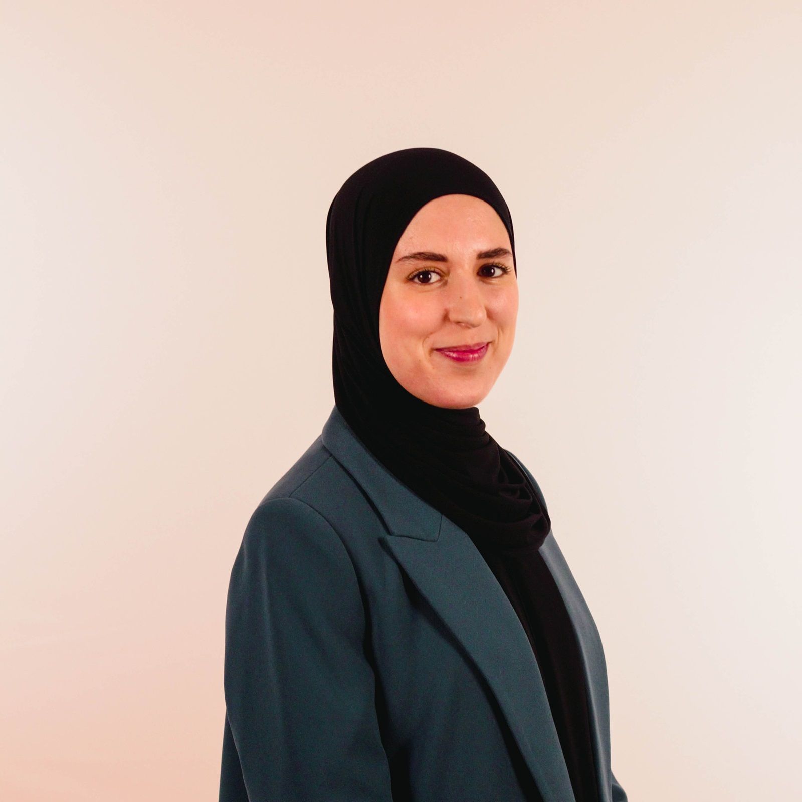Consultant Grondgebruik en Vastgoed Omaima Kada