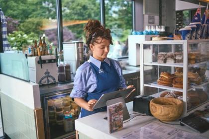 The Human Touch: How Square's Customer-First Approach Builds Trust and Drives Growth with Upmarket Sellers