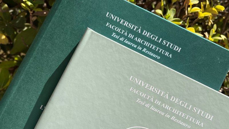 Tesi verde: copertine per facoltà di scienze, matematica e farmacia