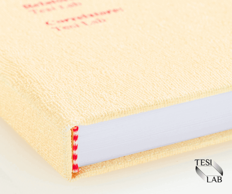 Cosè la sicurezza informatica e a cosa serve? È un insieme di procedure volte alla protezione delle informazioni che inserisci in un sito web. Affidati a Tesi Lab e non dovrai preoccupartene! Sapevi che la cassaforte come la conosciamo oggi è stata inventata dal francese Alexandre Fichet e brevettata negli anni 40 del 900? Scegli il nostro sito e i tuoi file e i tuoi dati personali saranno al sicuro come in una bella cassaforte! Tesi Lab è il servizio di rilegatura e stampa online della tua Tesi di Laurea che stavi aspettando. Diamo valore al tuo lavoro e al tuo tempo attraverso un programma di configurazione rapido, intuitivo e di alta qualità che ti permetterà in pochi minuti di completare e inviare lordine e di riceverlo in 24/48h a casa tua, al miglior prezzo sul mercato. Cosa chiedere di più? I nostri prodotti sono realizzati con materiali ecosostenibili e il nostro laboratorio è alimentato a energia fotovoltaica. Ancora non ti basta? Ti assicuriamo che i tuoi documenti verranno utilizzati solamente per la stampa della tua tesi e non verranno in nessun modo divulgati a terzi. CONFIGURAZIONE Questi i passaggi da seguire per una corretta configurazione della tua tesi di Laurea! Carica il file Per prima cosa dovrai trascinare o caricare il file della tua tesi nel nostro programma di configurazione. Il nostro sistema accetta solo file PDF, poiché è lunico formato che ci permette di mantenere una corretta formattazione e impaginazione sia in fase di anteprima che di stampa. Il file PDF inserito verrà stampato sulle pagine interne della rilegatura che sceglierai nel passaggio successivo. Il frontespizio può essere caricato separatamente. Nessuno a parte noi avrà accesso al materiale della tua tesi. Rilegatura Come funziona la rilegatura di una tesi? Scegli la tipologia di copertina che preferisci tra la vasta gamma di finiture proposte, poi il colore della stampa del frontespizio. Pagine Ordina e numera le pagine della tua tesi. Spedizione Inserisci i tuoi dati personali e lindirizzo a cui vuoi ricevere la/le tua/e tesi di Laurea e prosegui con lordine e la fase di acquisto. I dati da te forniti verranno trattati secondo la nostra Informativa sulla Privacy, che ti potrai consultare prima dellinizio della configurazione. Carrello Sei arrivato allultimo passaggio della tua configurazione! Devi inserire i dati per il pagamento del tuo ordine, possibile con PayPal o carta di credito. Anche per questo fondamentale passaggio, ti assicuriamo che i dati richiesti sono solamente quelli necessari al completamento del tuo ordine e che non verranno per nessun motivo e in nessun caso ceduti a terzi. Quanto costa stampare stampare e rilegare una tesi di laurea online? Per ulteriori informazioni puoi consultare la nostra pagina dedicata ai Diritti degli interessati  GDPR o rivolgerti al nostro servizio assistenza. SPEDIZIONE Quanto tempo occorre per stampare la tesi? Una volta completati la configurazione e il pagamento riceverai una email riepilogativa allindirizzo email che ci hai fornito e successivamente una email di conferma dellordine e dellinizio della lavorazione della tua tesi. I dati personali da te forniti verranno comunicati ai nostri corrieri di fiducia e non verranno divulgati a terzi. Ora perciò non ti resta che aspettare la consegna del tuo pacco direttamente a casa! CANALI DI ASSISTENZA Se durante la configurazione o nel momento dellinserimento dei dati personali per la spedizione e il pagamento, ti venissero dei dubbi, non preoccuparti! Tesi Lab ti offre un servizio completo e mette a tua disposizione consulenti esperti di cui potrai avvalerti in caso di necessità. Ecco come ricevere assistenza: puoi scriverci una email allindirizzo info@tesilab.it;puoi scriverci direttamente dal nostro sito tramite LIVE CHAT (bottone blu in basso a destra durante gli orari indicati)  dal LUN al VEN fascia oraria 09:00  17:00;puoi RICHIEDERE UN CONTATTO TELEFONICO: compila il form e ti richiameremo noi direttamente al tuo telefono  dal LUN al VEN fascia oraria 09:00  17:00. Sicurezza postale, informatica, alimentare, ambientale, sul lavoro da non trascurare soprattutto quando si inseriscono dati importanti come il testo della tesi di Laurea su un sito web. Come vedi noi abbiamo pensato a tutto! Non avere più dubbi, scegli il nostro sito per la stampa online della tua tesi e ti assicuriamo che saremo sempre al tuo servizio in maniera professionale e che garantiremo sempre la riservatezza dei tuoi dati.