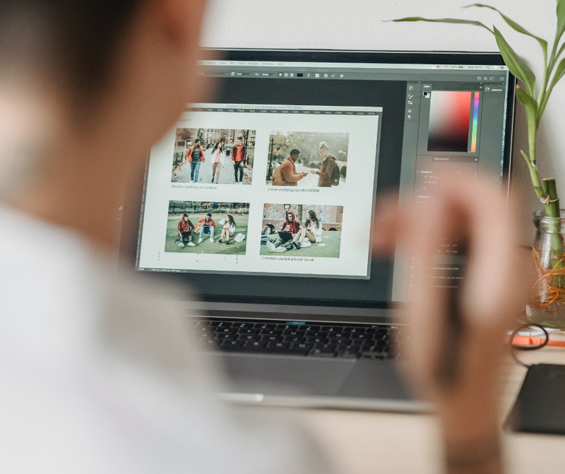 Stampare tesi di laurea con immagini in alta risoluzione