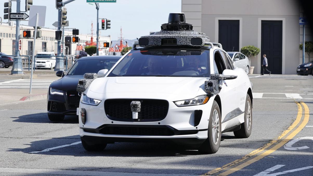 Self-Driving Taxis Face An Uncertain Future … And Here’s Why
