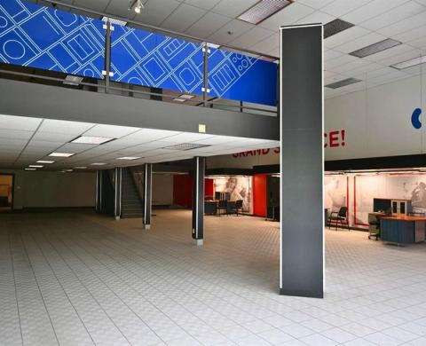 Intérieur du local à louer, 225, rue Wellington Sud