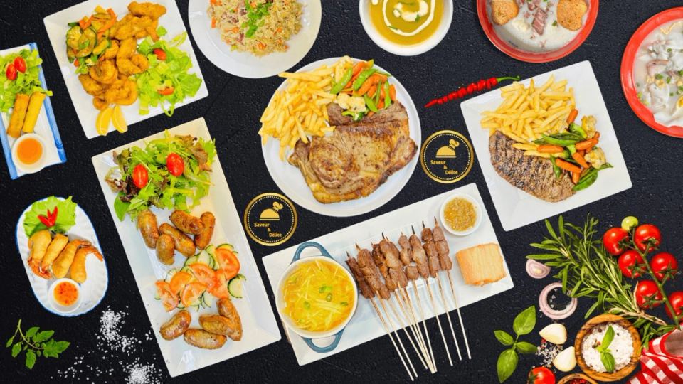Assiettes du menu vues de haut
