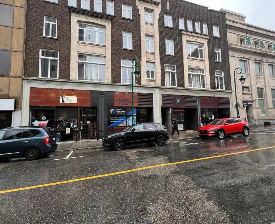 Façade de l'immeuble du 14-22, rue Wellington Nord