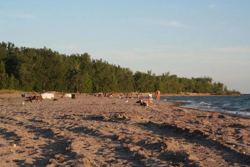 Golden hour at Toronto's busiest nude beach