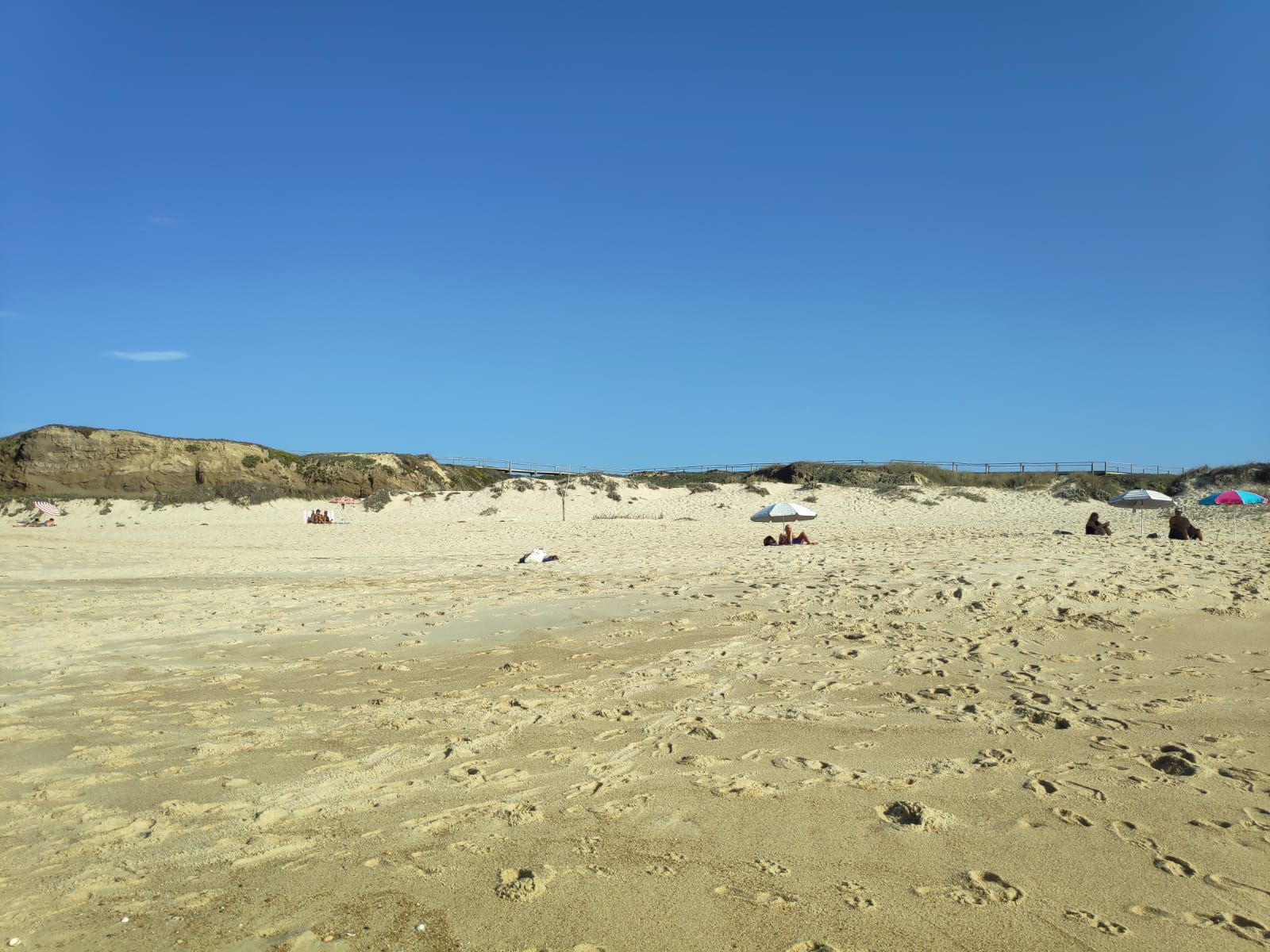 Walk to the beach and water isn't very far