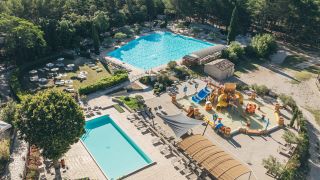 Poolside paradise at Domaine de Bélézy