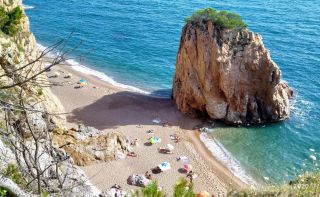 Illa Roja - Clothing-optional beach in Spain