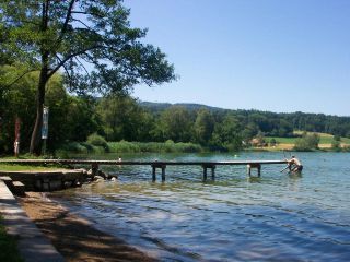 Strandbad Niederuster - Clothing-optional lake in Switzerland