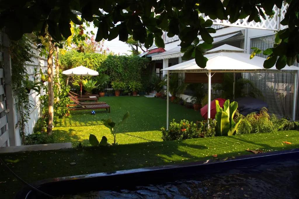 Plenty of space to relax at Barefeet Naturist Resort Bangkok