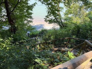 Steep trail to Tower Naturist Beach