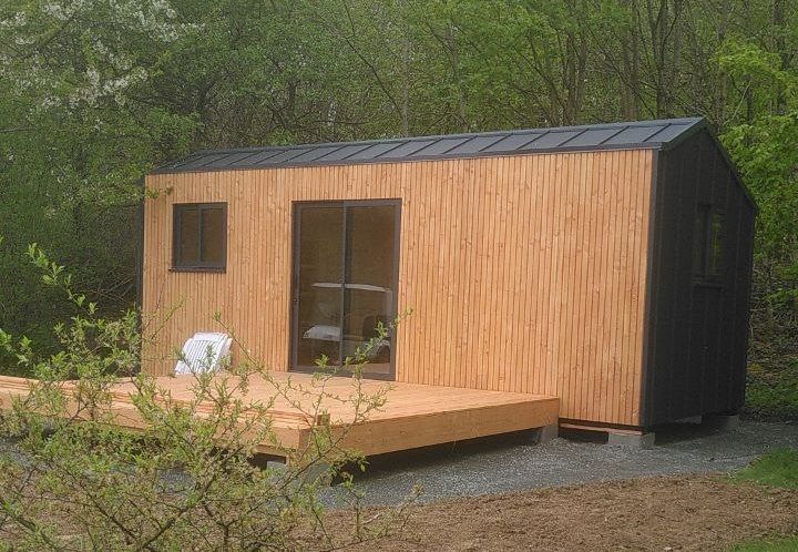 The new tiny house is available for rent at Domaine de la Gagère