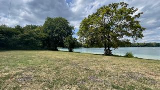 Munich's favourite nude beach. Easy to see why Feringasee shines during summer.