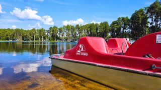 Paddle rides at Lake Como Family Nudist Resort