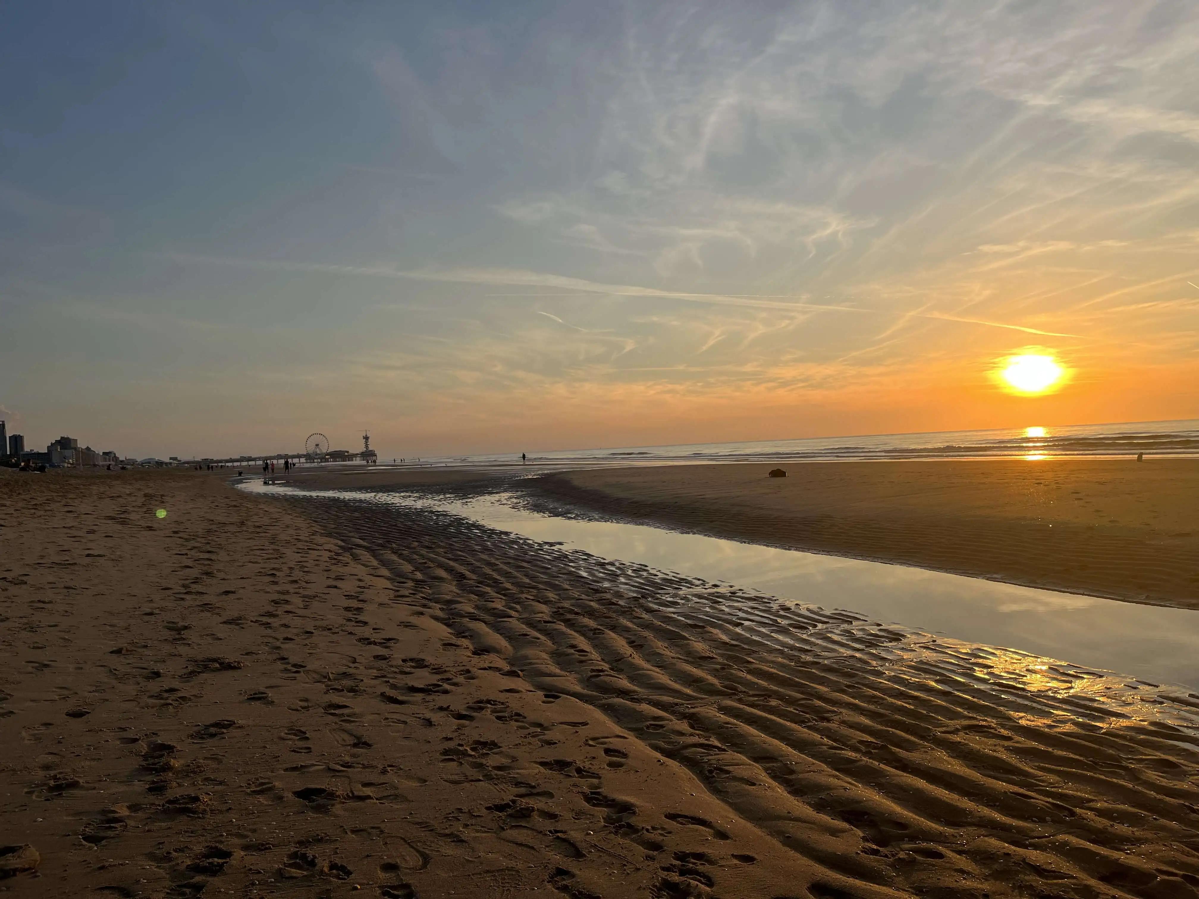 Miles of sand to spread out at Scheveningen Naaktstrand