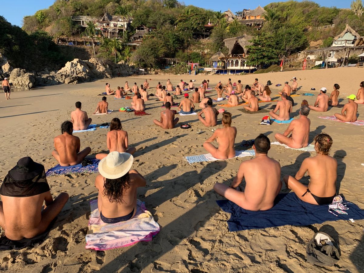 Francelli at naturist event in Zipolite