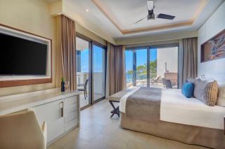 5 star elegance at Grand Lido Negril Au-Naturel Resort Jamaica