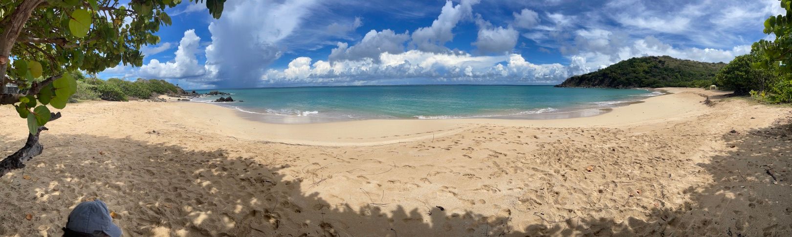 Happy Bay Beach - Naturist beach in Saint Martin